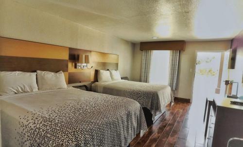 Scottish Inns & Suites Shenandoah Woodlands Mall - photo 4