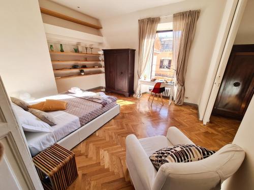 Boutique Domus Charme Trastevere Vascellari — 4-Star Luxury Hotel in Rome, Italy