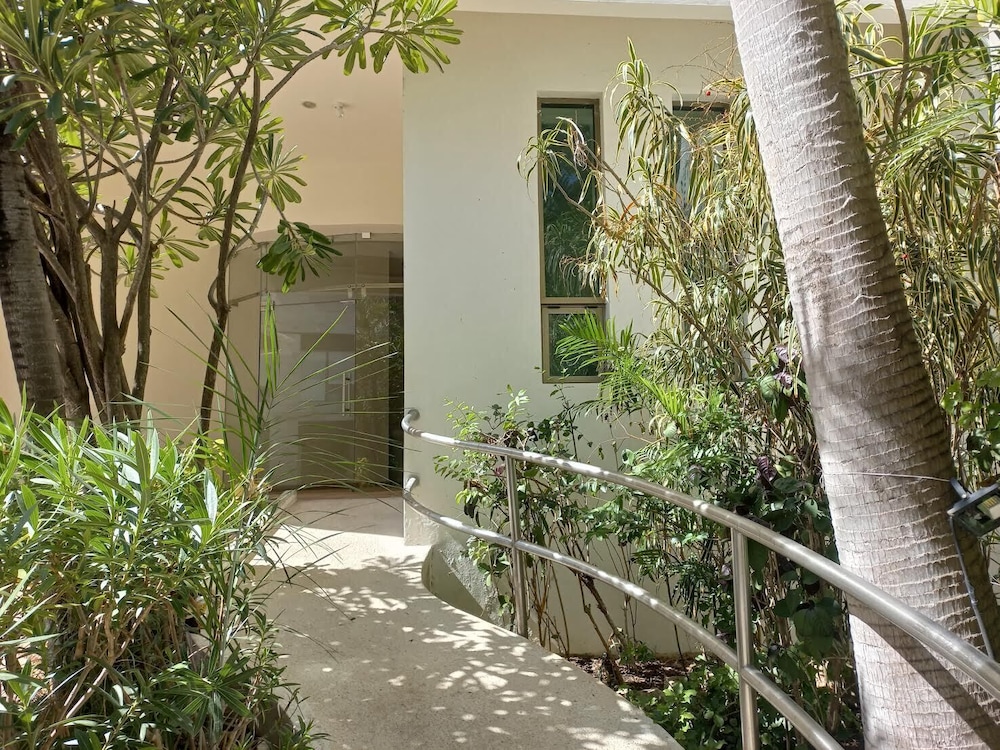 Riviera Maya Suites