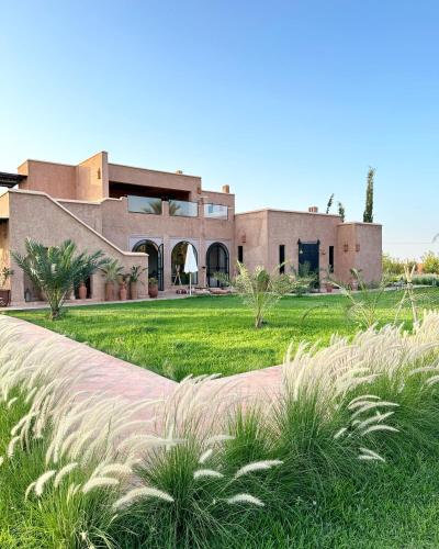 Villa Beij — 4-Star Luxury Hotel in Marrakesh, Morocco