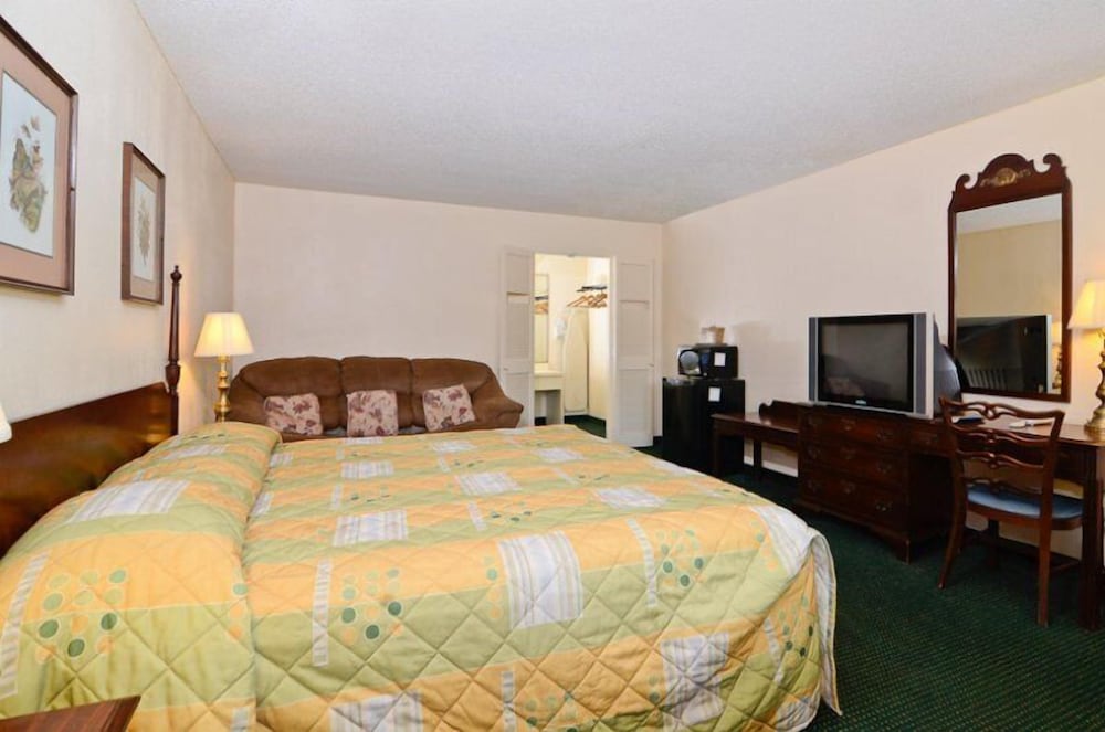Motel 6 Sandersville GA - photo 15
