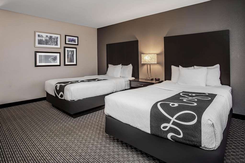 La Quinta Inn by Wyndham Oshkosh - photo 38
