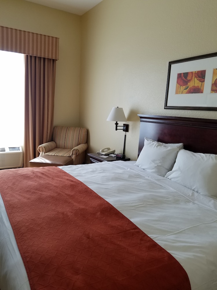 Country Inn & Suites by Radisson Lexington VA - photo 4