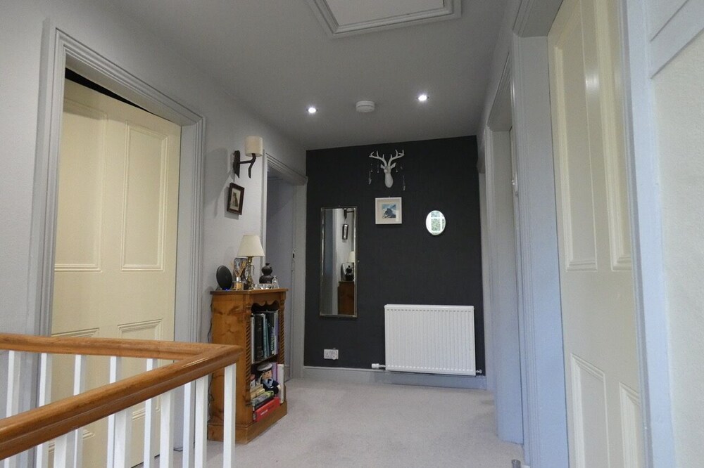 Kentwood Guest House — 4-Star Luxury Hotel in Carnforth, United Kingdom