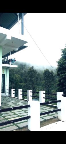 Edenvilla — Valparai