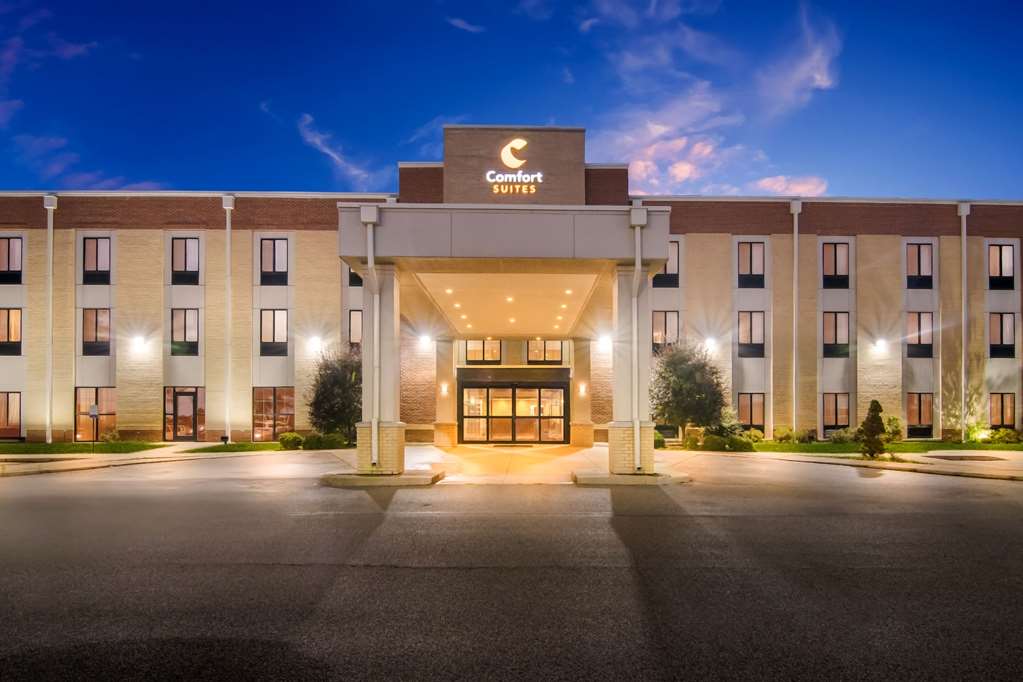 Comfort Suites Rensselaer near Fair Oaks - photo 8