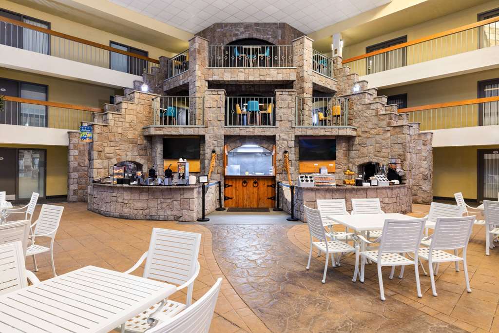 Baymont by Wyndham Shakopee - photo 6