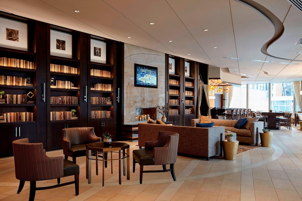 Ithaca Marriott Downtown on the Commons - featured photo