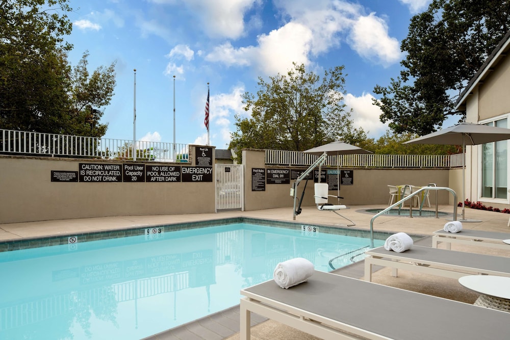Hilton Garden Inn Roseville - photo 30