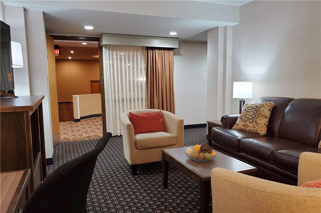 AmericInn by Wyndham Watertown - photo 10