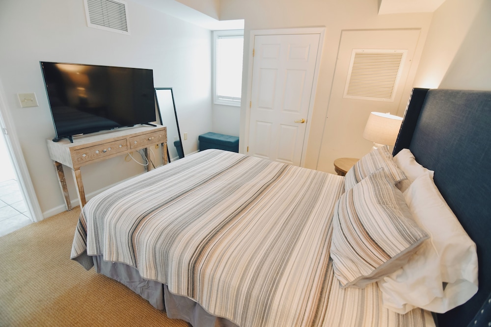 Water Street Retreats - photo 28