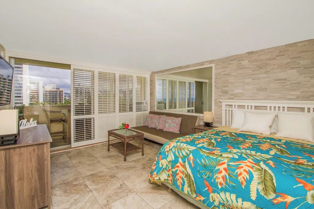 Diamond Head Beach Hotel - photo 14
