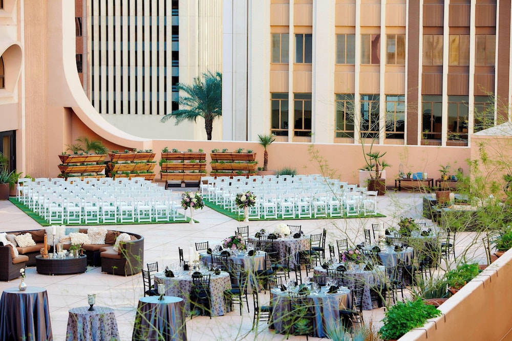 Renaissance Phoenix Downtown - photo 5