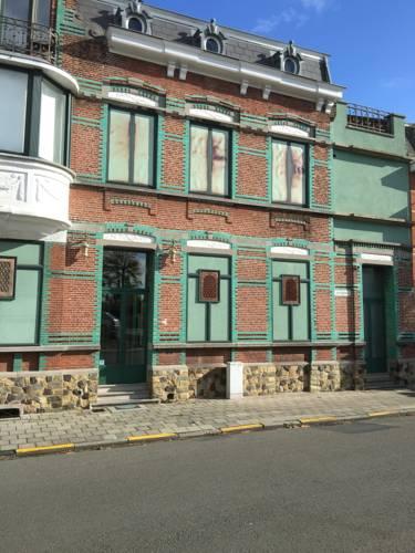 B&B Casa Luna Loft — 4-Star Luxury Hotel in Dendermonde, Belgium