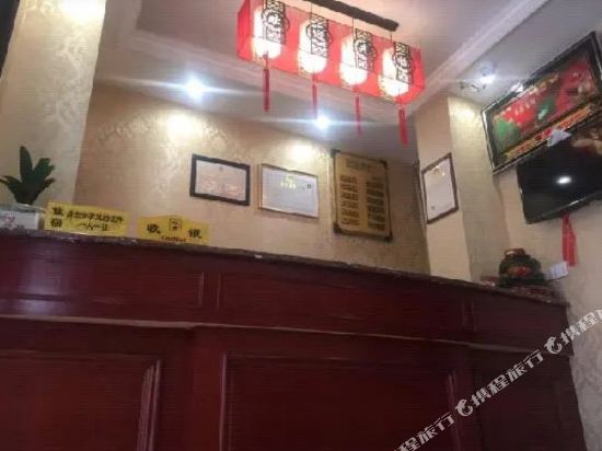 Juyuan Holiday Hotel - last minute hotel in Deqing