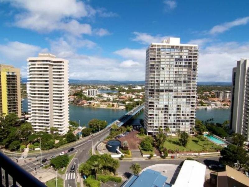 Centrepoint Resort - last minute hotel in Gold Coast