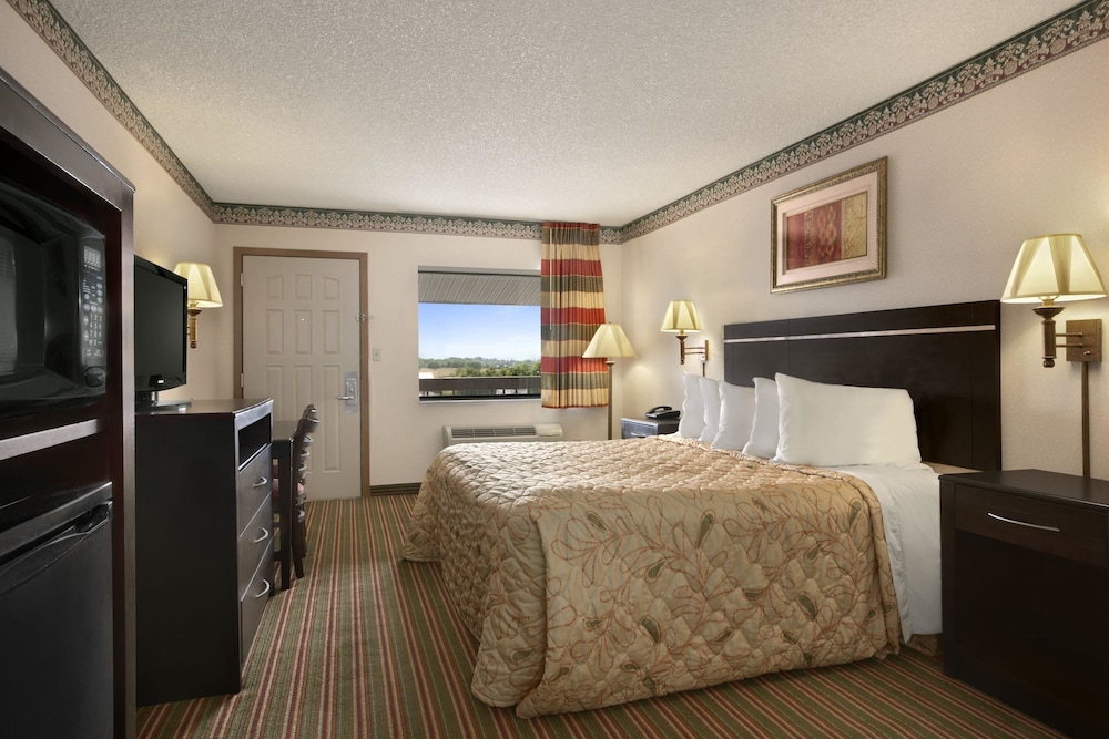 Days Inn by Wyndham Grantville Hershey North - photo 5