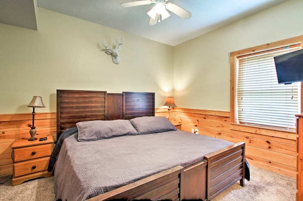 Mountaintop Manor - photo 12