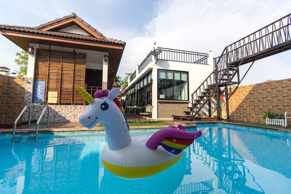 Wilawan Pool Resort Koh Larn