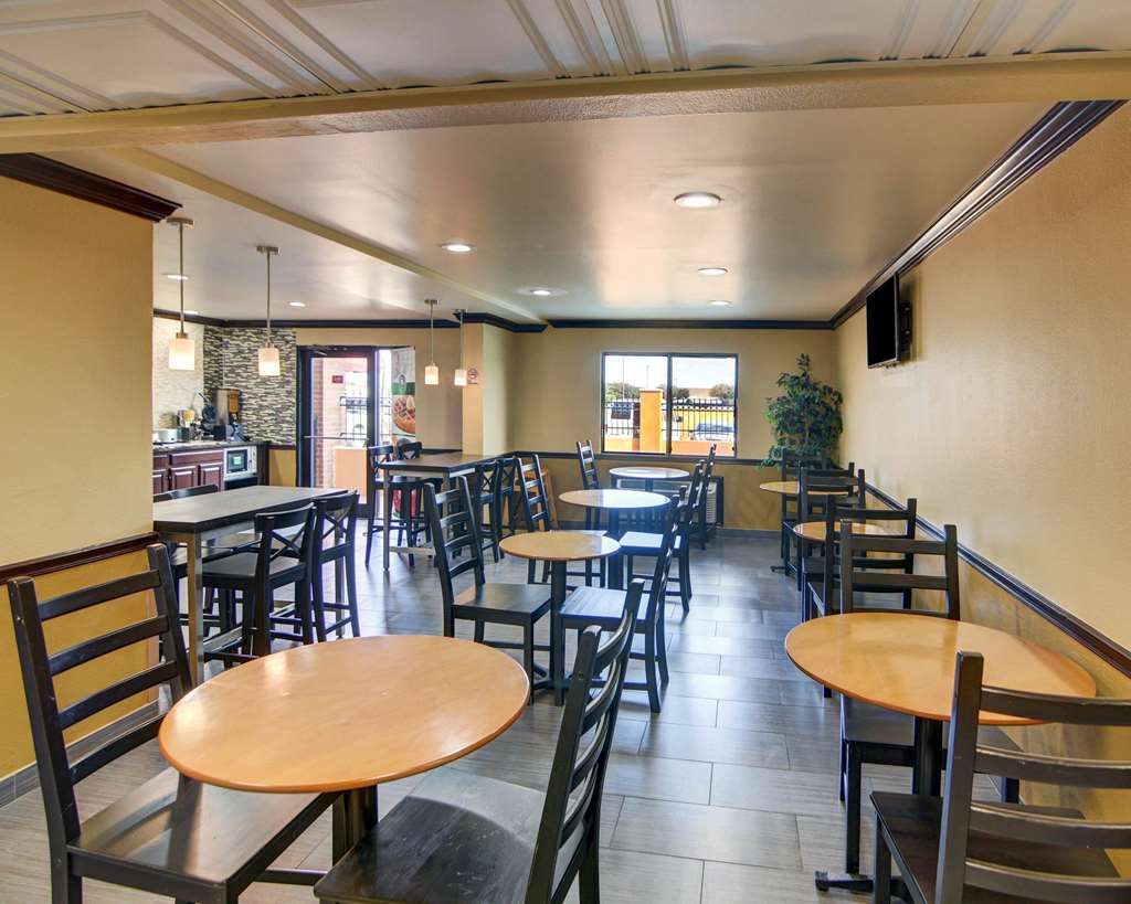 Quality Inn DFW Airport North - photo 36