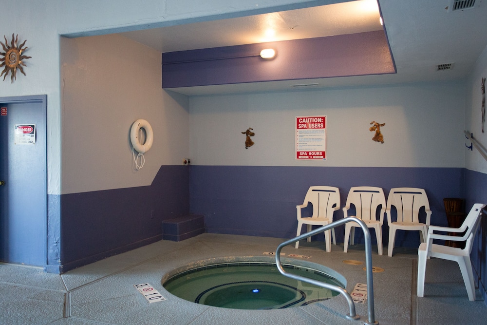 Vagabond Inn Executive Green Valley - photo 22