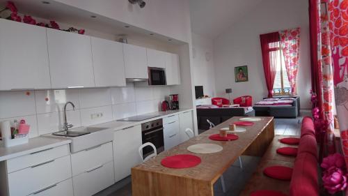 Jordanshof Rot — 4-Star Luxury Hotel in Xanten, Germany