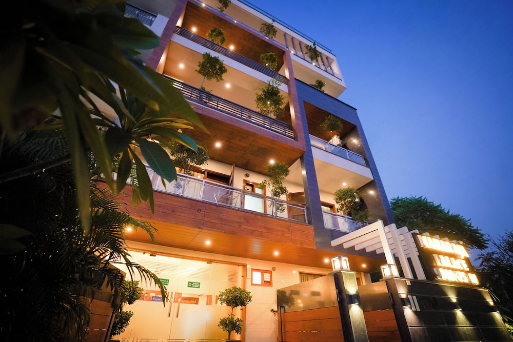 Maharaja Palace Near Medanta Gurgaon
