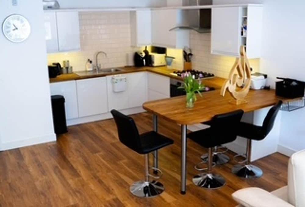 Orpington Cozy Retreat With 3 Bed — hotel in Orpington