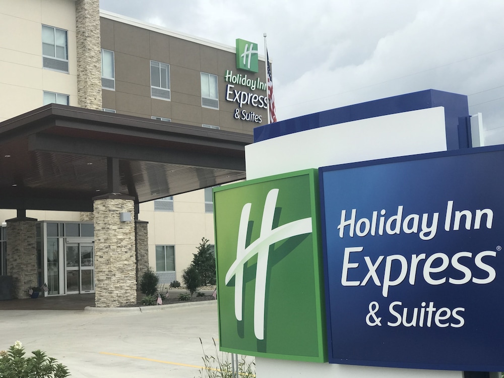 Holiday Inn Express & Suites Hannibal Medical Center by IHG - featured photo