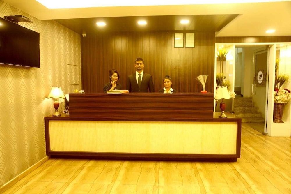 Pan Club Hotel in Vapi, India