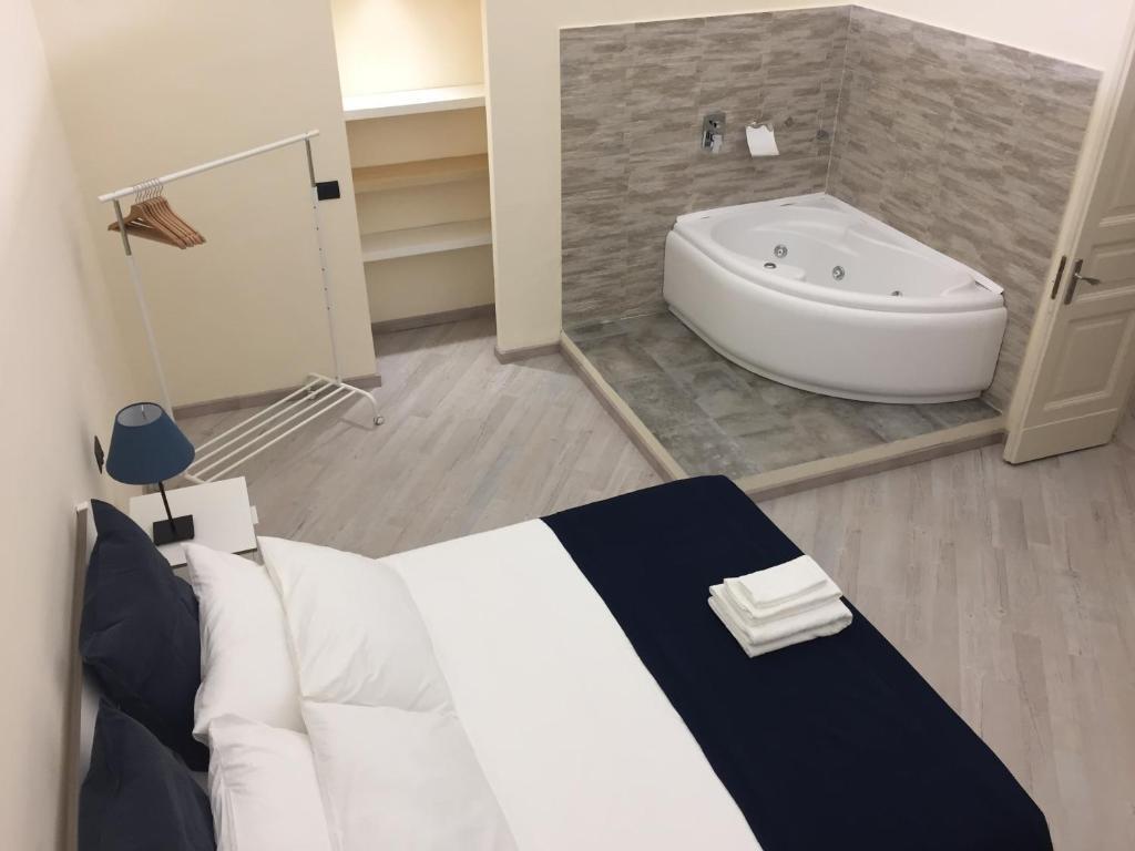 Catania Sun&Sea Sea Suite — 4-Star Luxury Hotel in Catania, Italy