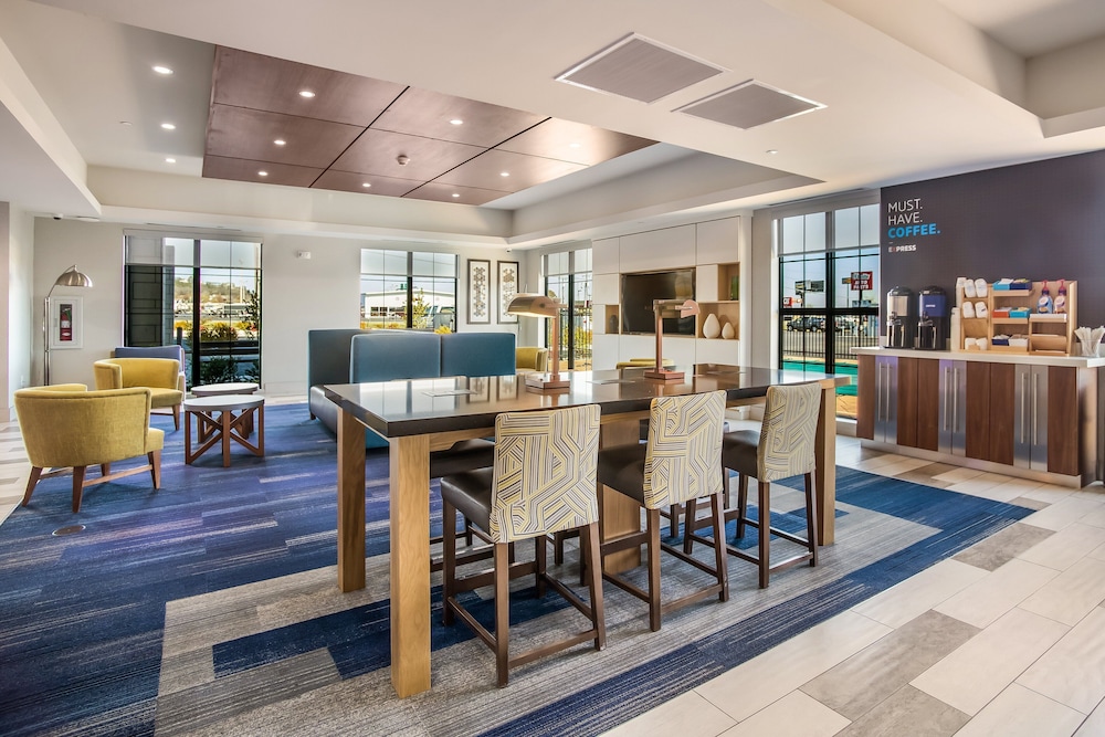 Holiday Inn Express & Suites Tulsa East Catoosa by IHG - photo 12