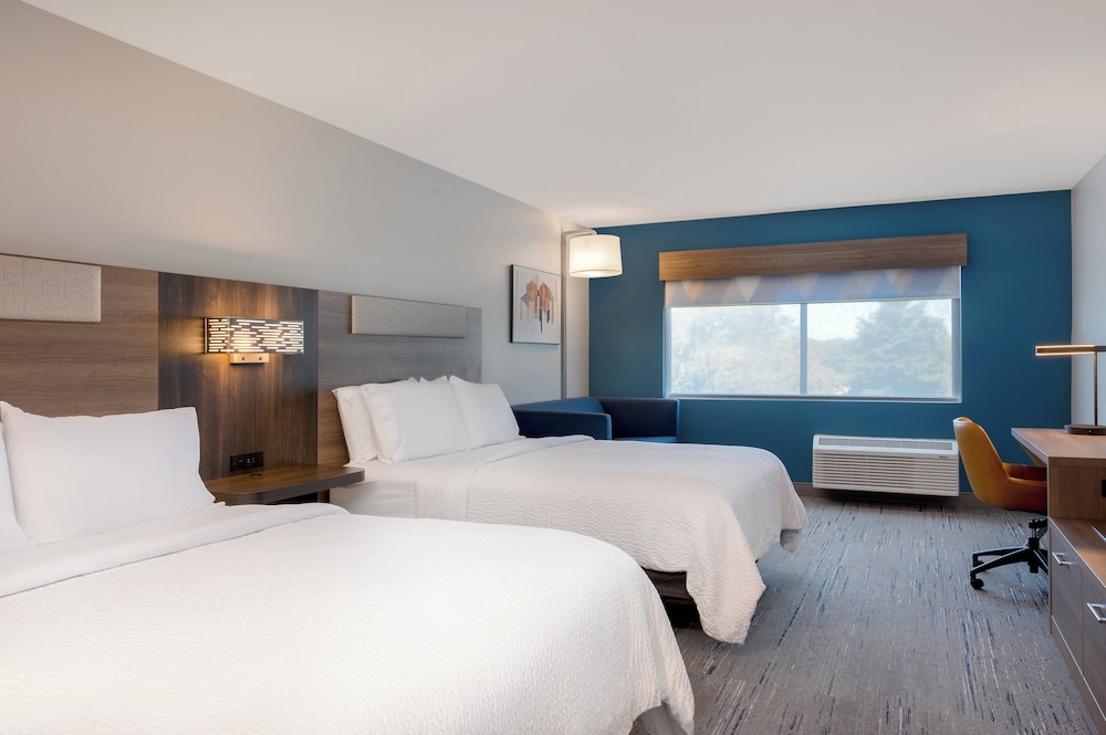Holiday Inn Express and Suites Alton St Louis Area - photo 9