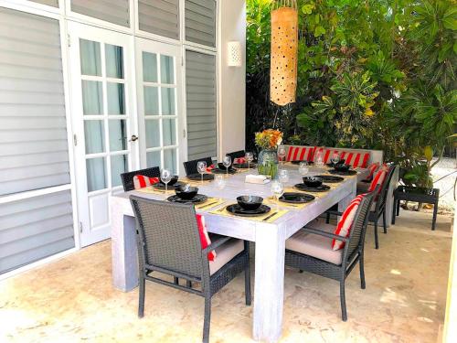 Villa Zoe — 4-Star Luxury Hotel in Punta Cana, Dominican Republic