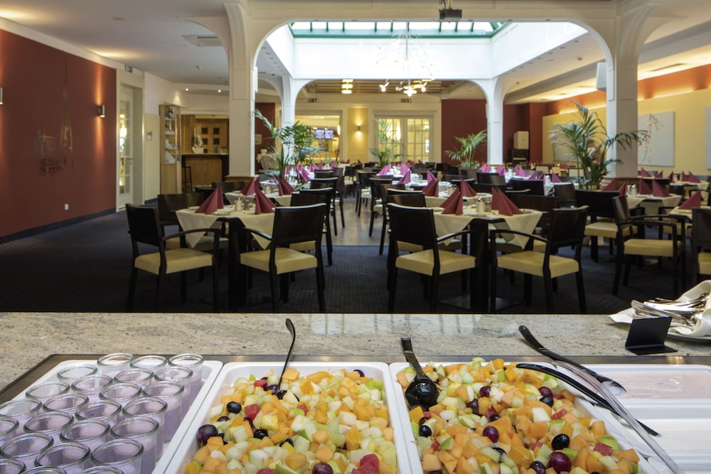 מזון ומשקאות