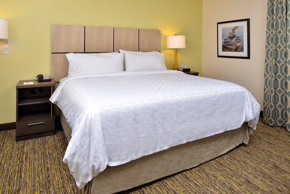 Candlewood Suites Lodi by IHG - photo 12