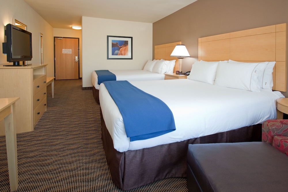 Holiday Inn Express Hotel and Suites West Valley by IHG - photo 6