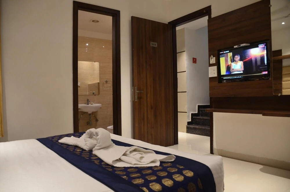 Hotel Grand Star by Royal Collection