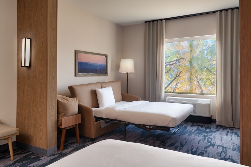 Fairfield by Marriott Inn & Suites Salt Lake City Cottonwood - photo 11