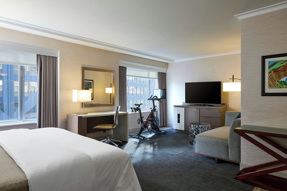 The Westin Michigan Avenue Chicago - photo 11