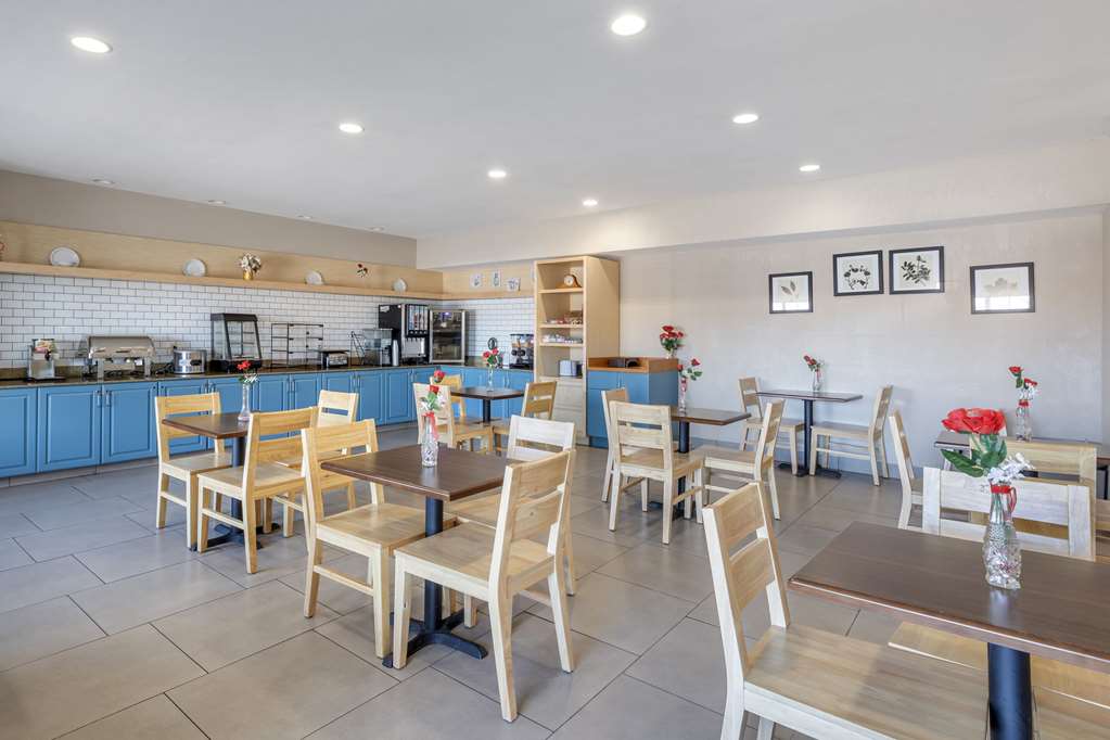 Country Inn & Suites by Radisson St. Peters MO - photo 38