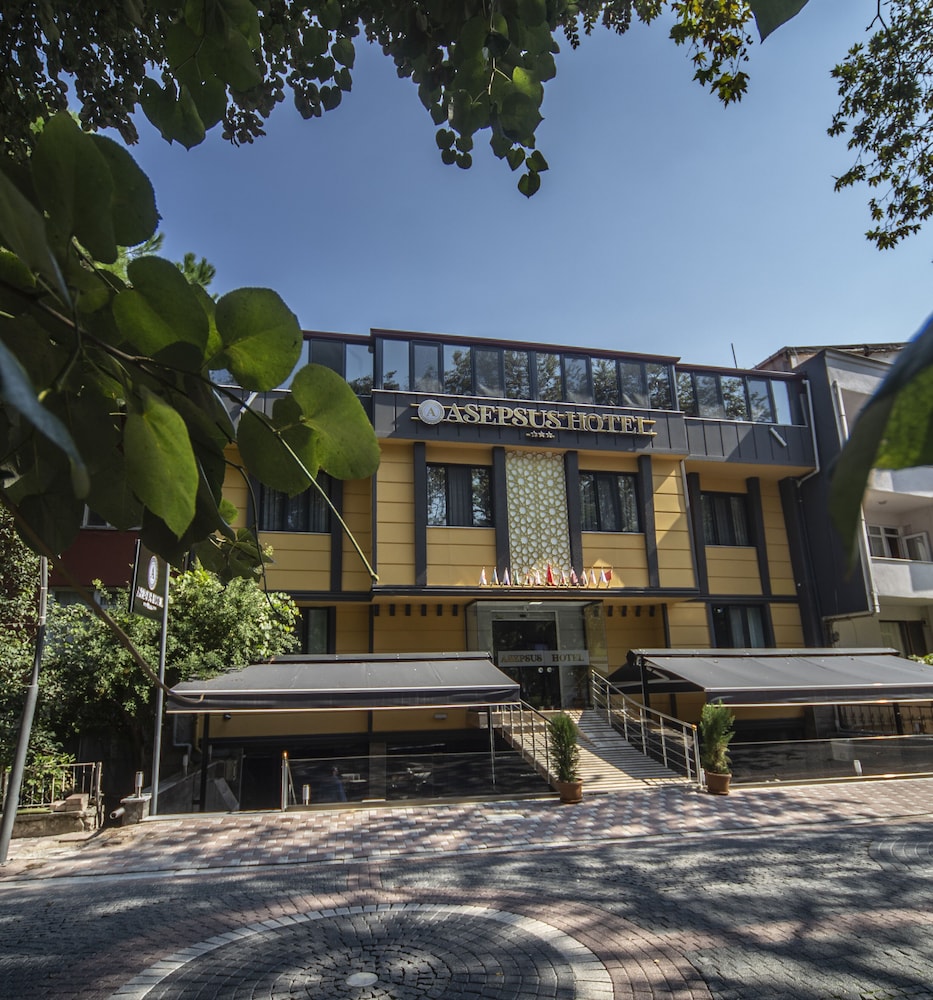 Vira 10 Hotel — hotel in Gonen