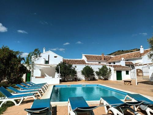 Cortijo Alzamigaja — Archidona — photo 3