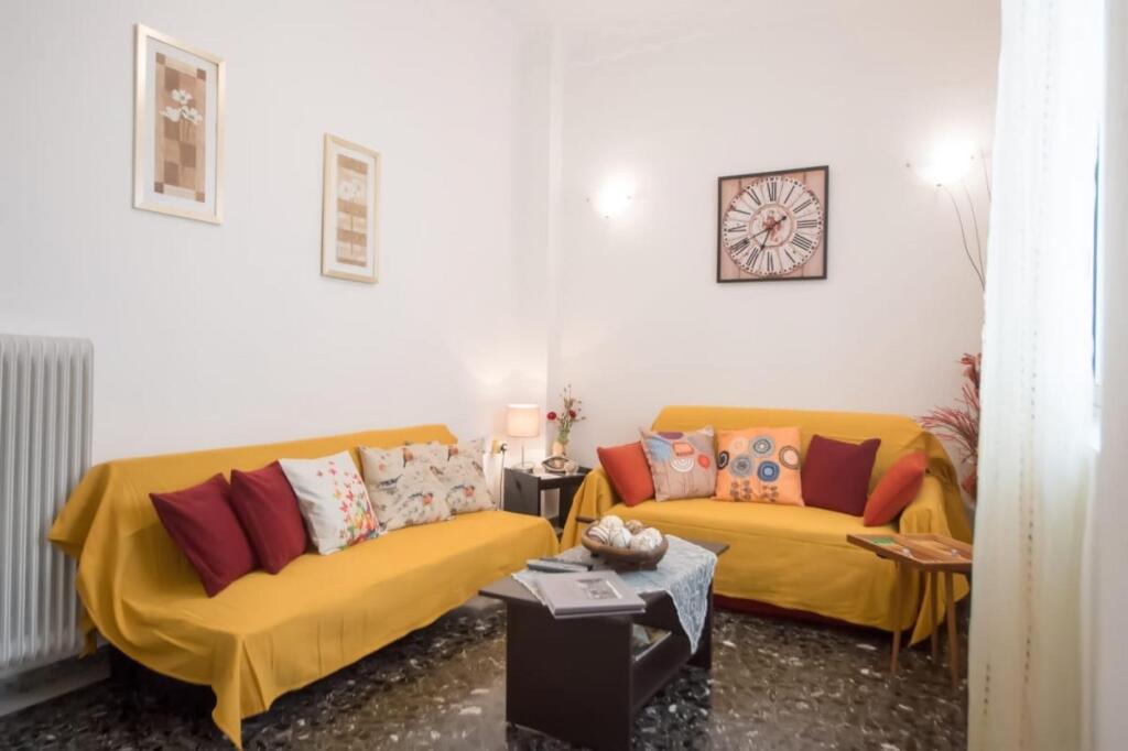 Sofi's Flat in the city center 5min to the sea — 4-Star Luxury Hotel in Kalamata, Greece