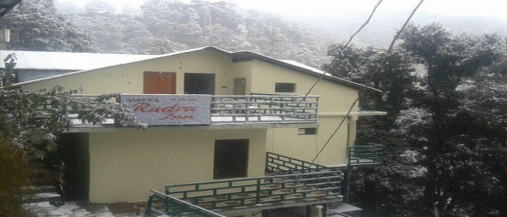 Goroomgo Rudra Inn Dalhousie in Dalhousie, India