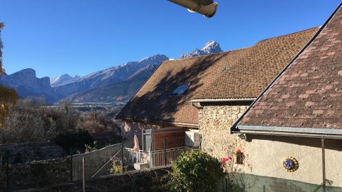 L Écrin in Unknown City, France