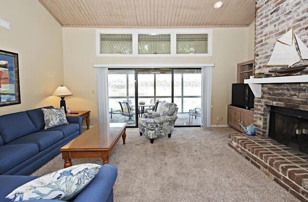6959 Fairway One at The Sea Pines Resort - photo 8
