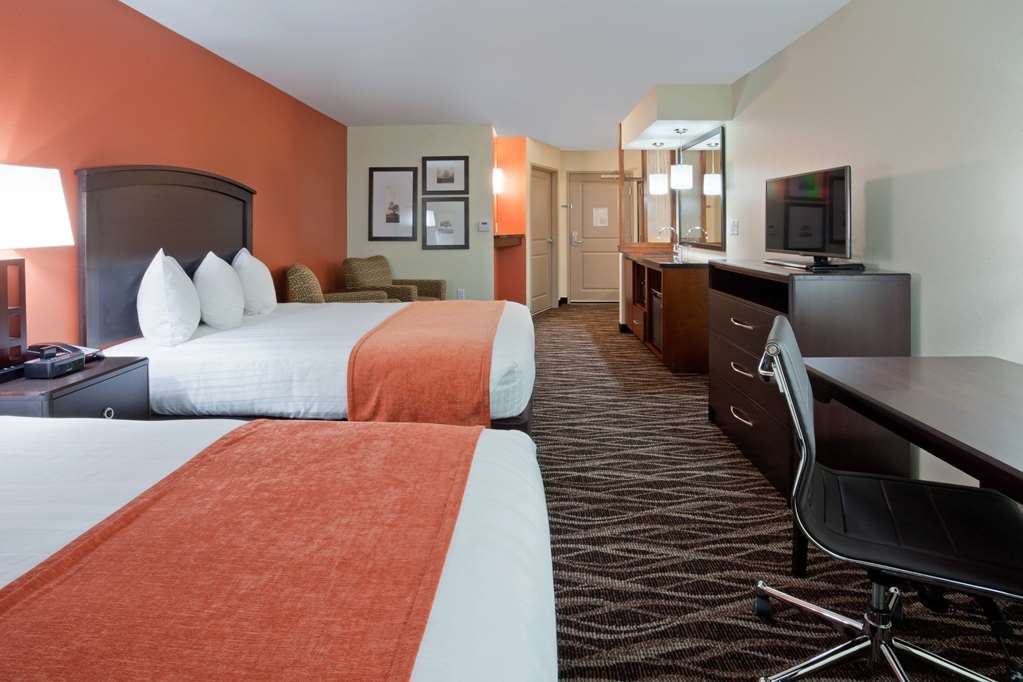 AmericInn by Wyndham Waupun - photo 10