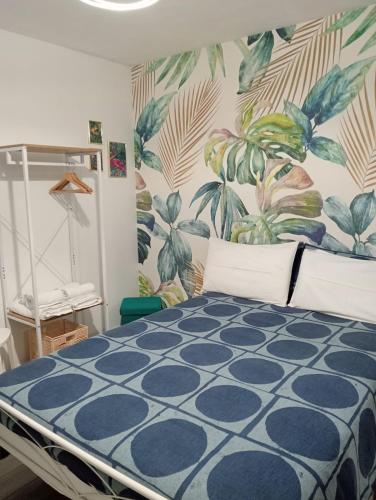 La pieza in Bari, Italy