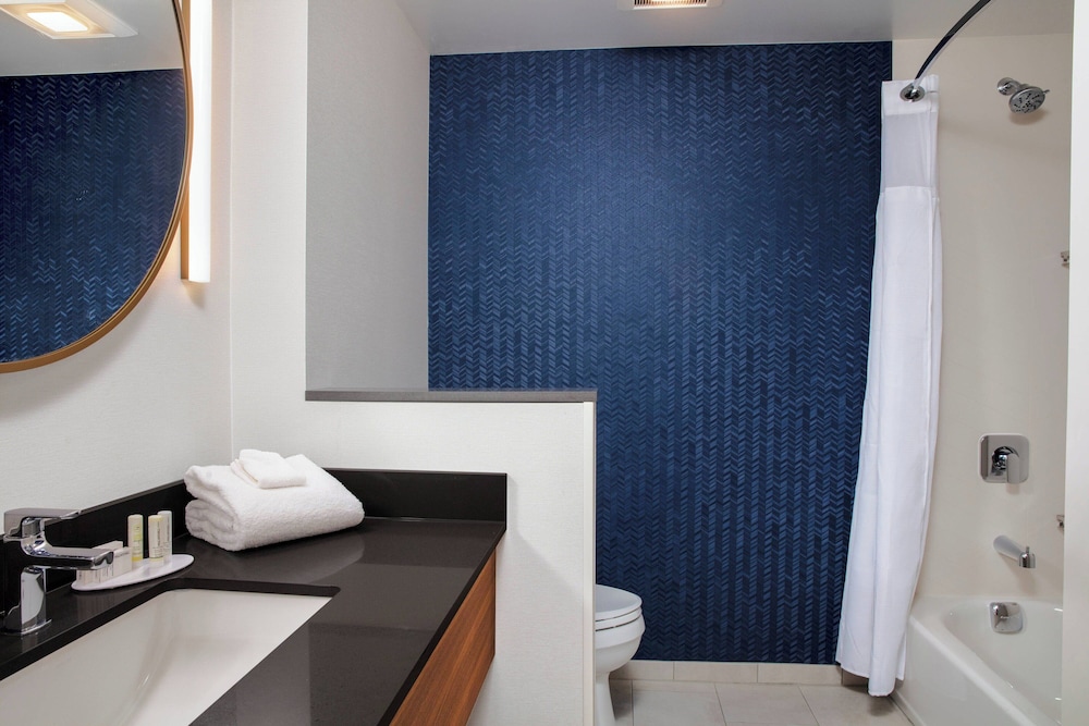 Fairfield Inn & Suites by Marriott Lebanon near Expo Center - photo 25